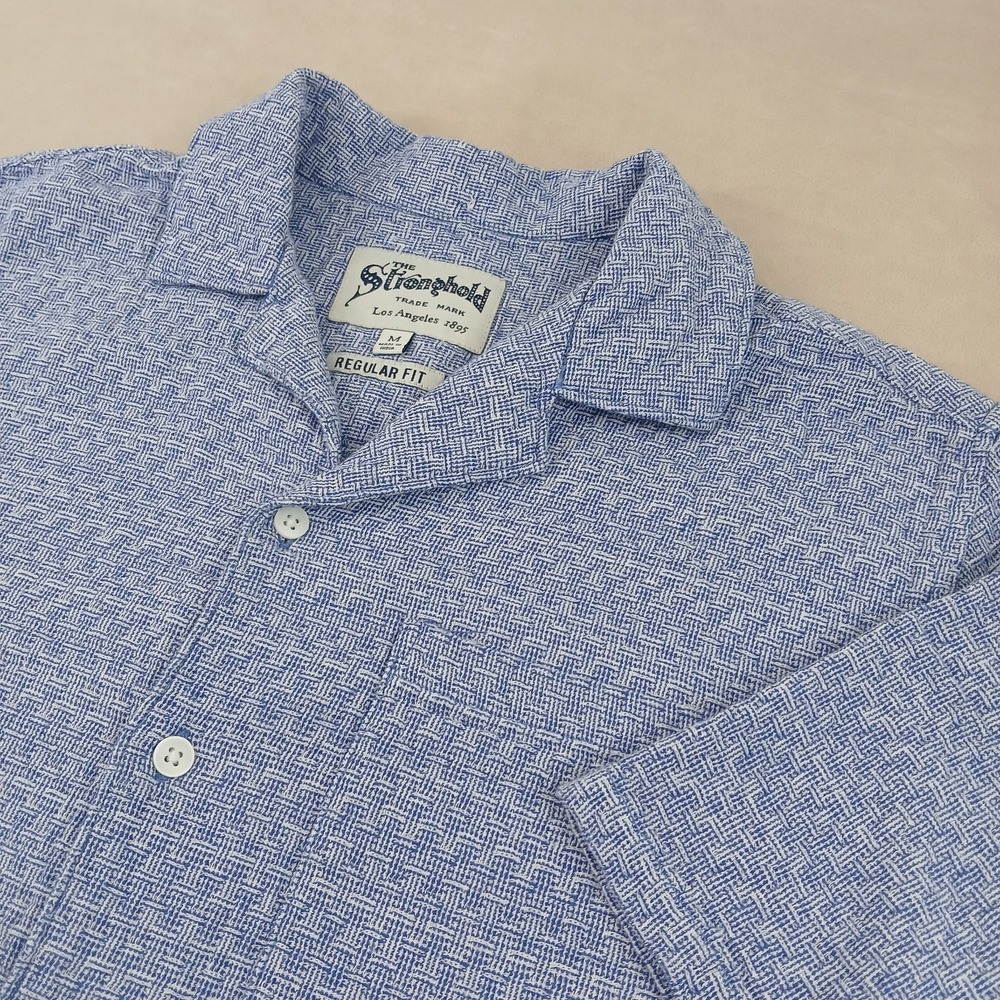 The Stronghold‎ Medium Mens Shirt Chunky Cotton Camp Hawaiian Style 21x26 Small